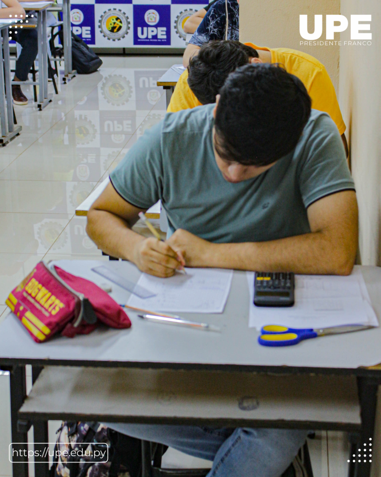 Examen de Admisión: Carrera de Ingeniería Electromecánica